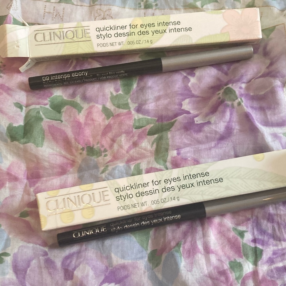 2 Clinique Eyeliners